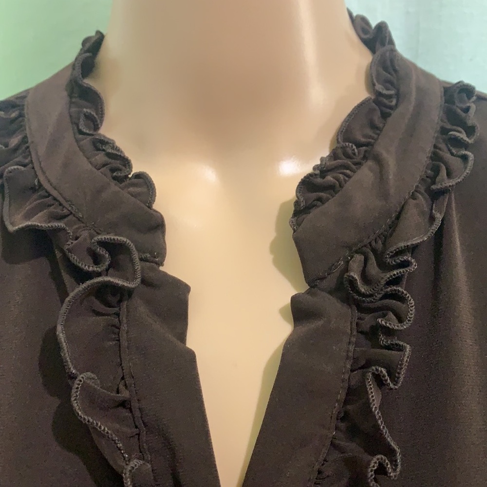 Speechless Ruffled Blouse - Picture 3 of 9